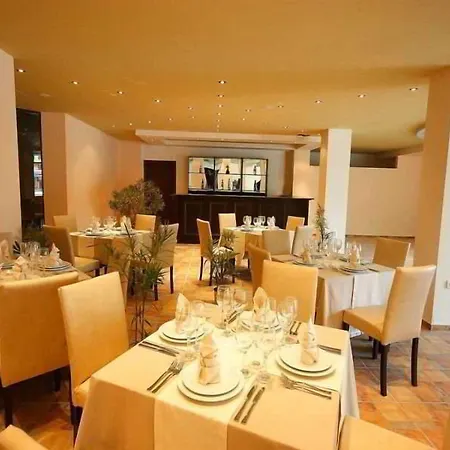 Saint George Palace Szálloda 3*