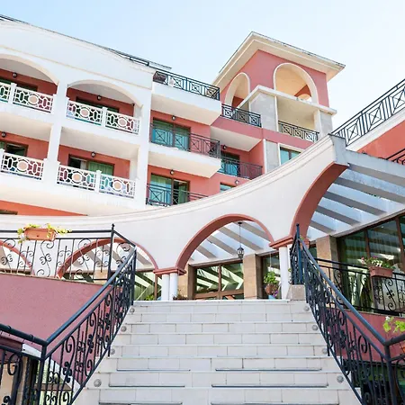 Готель Saint George Palace Светий Влас