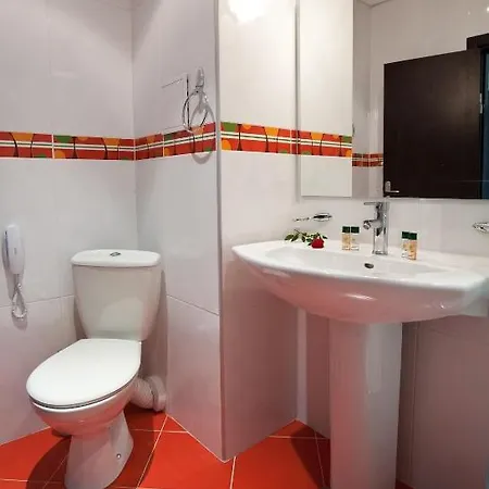 Otel Saint George Palace 3*