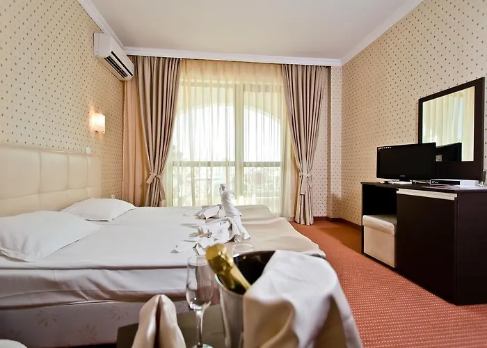 Saint George Palace Хотел Свети Влас