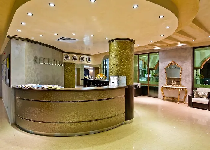 Saint George Palace Свети Влас