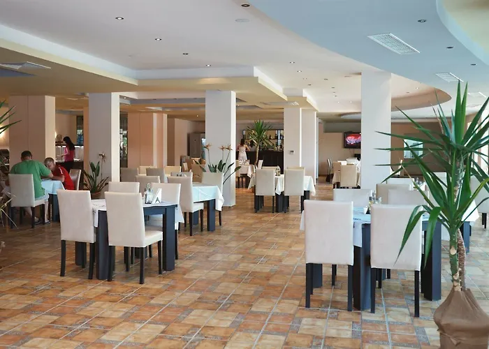 Saint George Palace Свети Влас