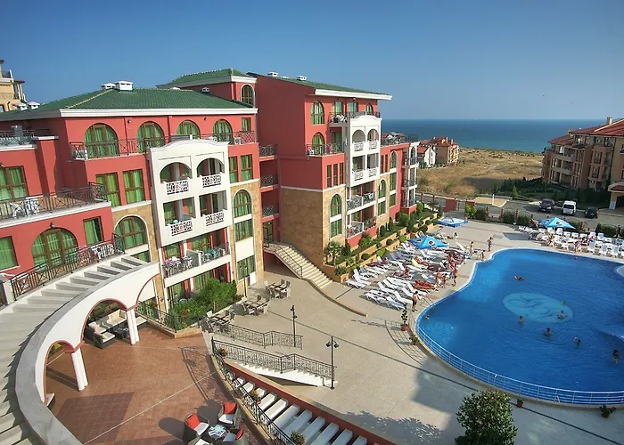 Хотел Saint George Palace