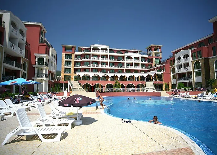 Хотел Saint George Palace